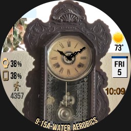 ANTIQUE CLOCK with Moving Pendulum Tells The Time - WOS6