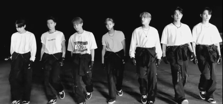 ENHYPEN MANIFESTO:DAY 1