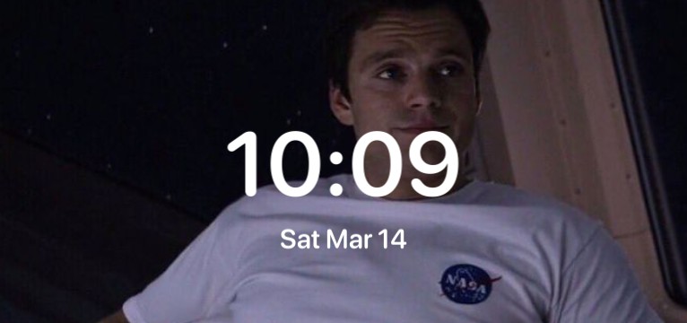 Sebastian Stan 
