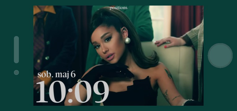 Ariana Grande as president medium widget