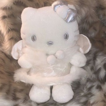 Hello kitty white coquette