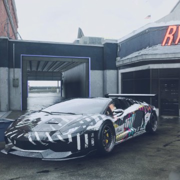 Lamborghini Aventador SVJ Roadster